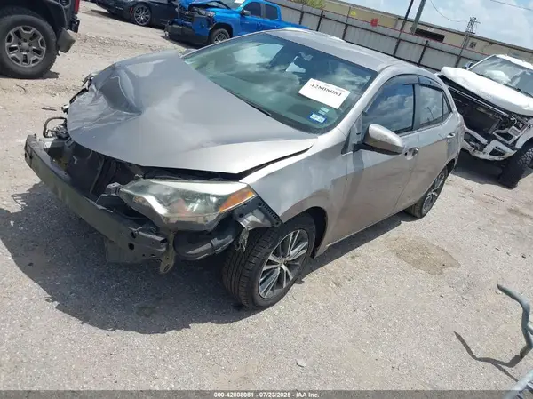 5YFBURHE2GP391024 2016 TOYOTA COROLLA - Image 2