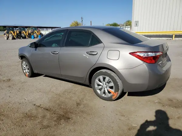 5YFBURHE2GP397051 2016 TOYOTA COROLLA - Image 2