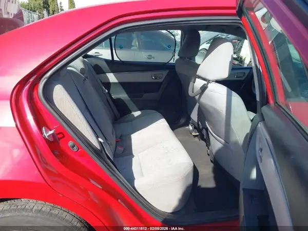 5YFBURHE2GP402152 2016 TOYOTA COROLLA - Image 8
