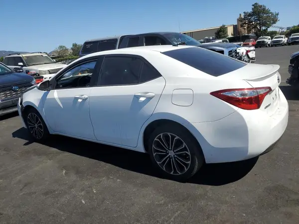 5YFBURHE2GP403981 2016 TOYOTA COROLLA - Image 2