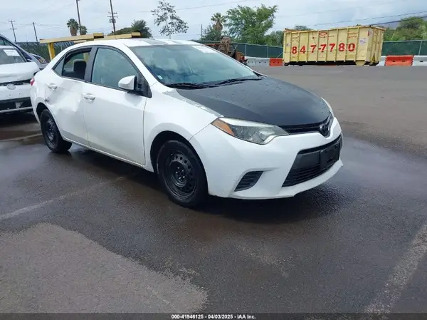 5YFBURHE2GP404595 2016 TOYOTA COROLLA - Image 1
