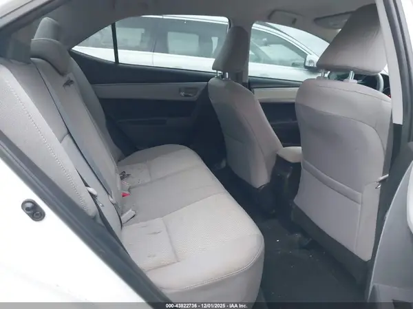 5YFBURHE2GP411191 2016 TOYOTA COROLLA - Image 8
