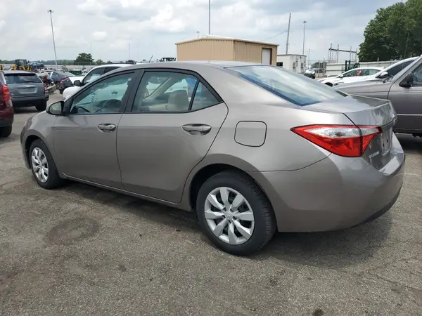 5YFBURHE2GP413796 2016 TOYOTA COROLLA - Image 2