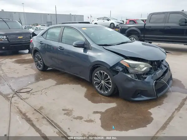 5YFBURHE2GP414799 2016 TOYOTA COROLLA - Image 1