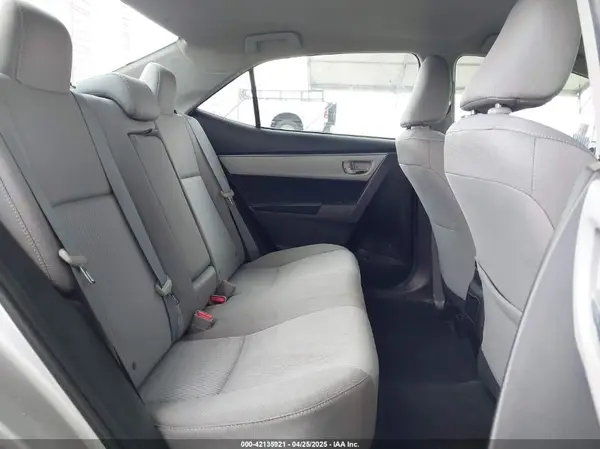 5YFBURHE2GP415600 2016 TOYOTA COROLLA - Image 8
