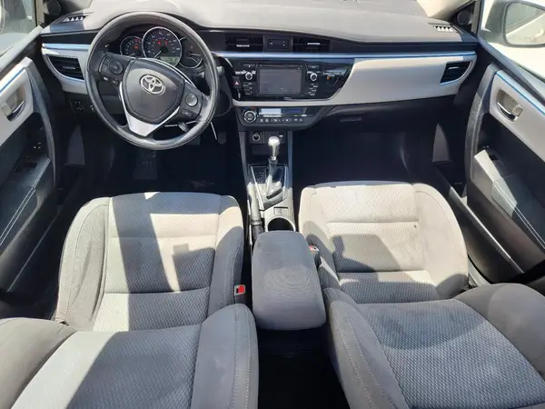 5YFBURHE2GP417038 2016 TOYOTA COROLLA - Image 8
