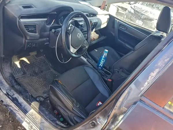 5YFBURHE2GP423549 2016 TOYOTA COROLLA - Image 8