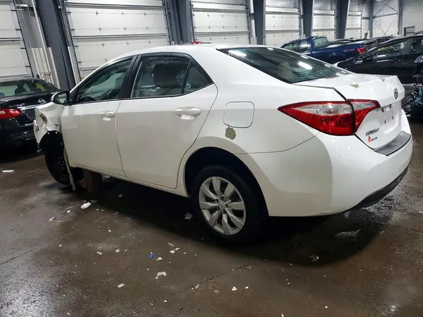 5YFBURHE2GP436835 2016 TOYOTA COROLLA - Image 2