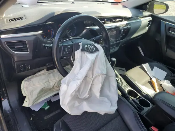 5YFBURHE2GP438049 2016 TOYOTA COROLLA - Image 8