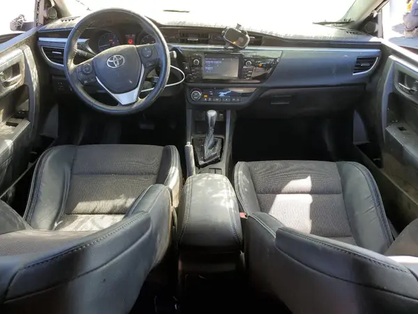 5YFBURHE2GP438679 2016 TOYOTA COROLLA - Image 8