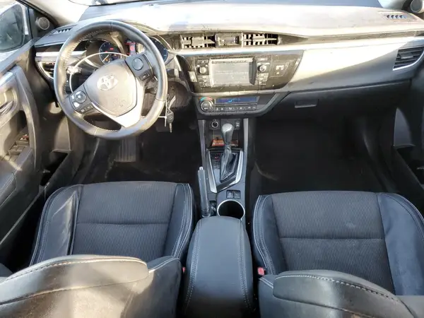 5YFBURHE2GP439556 2016 TOYOTA COROLLA - Image 8