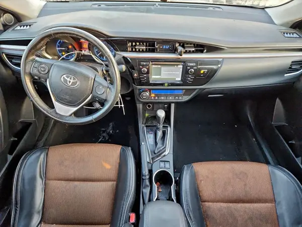 5YFBURHE2GP451139 2016 TOYOTA COROLLA - Image 8