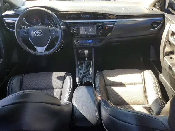 5YFBURHE2GP451948 2016 TOYOTA COROLLA - Image 8