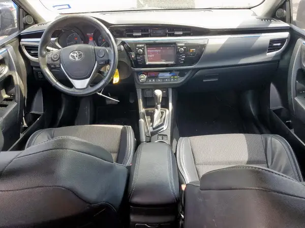 5YFBURHE2GP452257 2016 TOYOTA COROLLA - Image 8