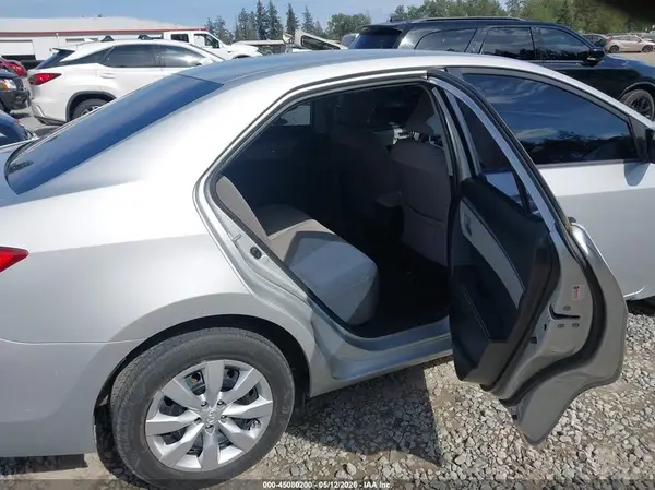 5YFBURHE2GP456759 2016 TOYOTA COROLLA - Image 8