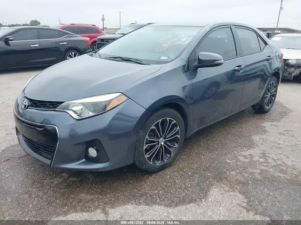 5YFBURHE2GP459855 2016 TOYOTA COROLLA - Image 2