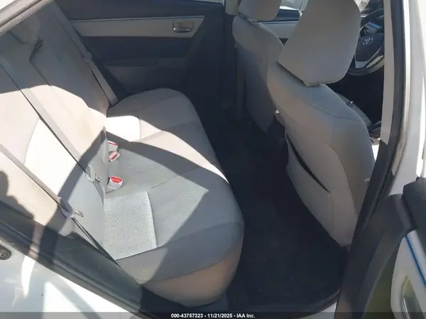 5YFBURHE2GP462027 2016 TOYOTA COROLLA - Image 8