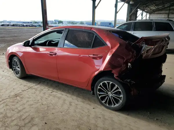 5YFBURHE2GP467163 2016 TOYOTA COROLLA - Image 2