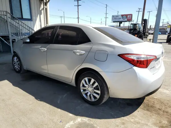 5YFBURHE2GP469172 2016 TOYOTA COROLLA - Image 2