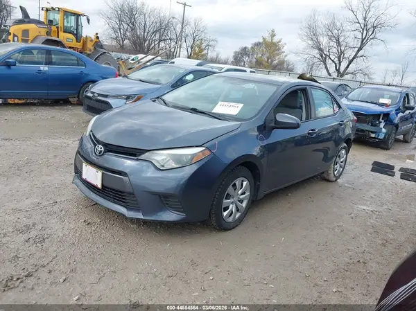 5YFBURHE2GP469253 2016 TOYOTA COROLLA - Image 2