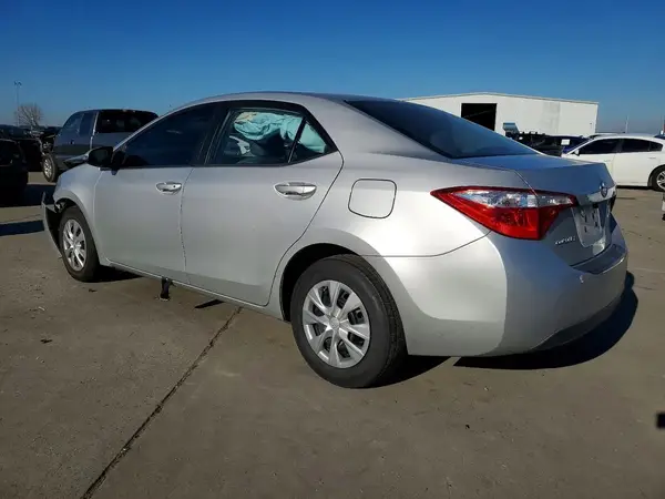 5YFBURHE2GP472377 2016 TOYOTA COROLLA - Image 2