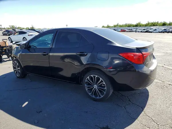 5YFBURHE2GP473027 2016 TOYOTA COROLLA - Image 2