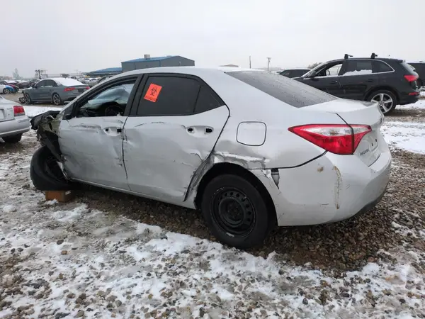 5YFBURHE2GP481287 2016 TOYOTA COROLLA - Image 2