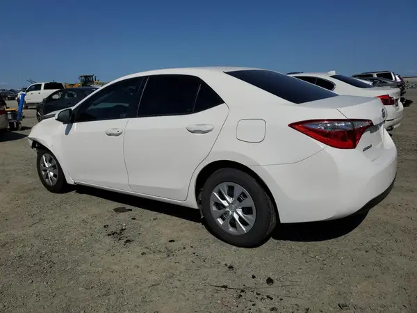 5YFBURHE2GP484786 2016 TOYOTA COROLLA - Image 2