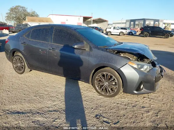 5YFBURHE2GP485002 2016 TOYOTA COROLLA - Image 1