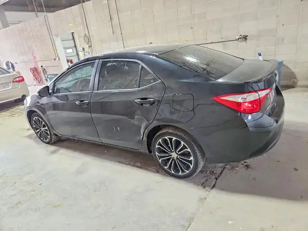5YFBURHE2GP487543 2016 TOYOTA COROLLA - Image 2
