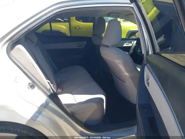 5YFBURHE2GP489437 2016 TOYOTA COROLLA - Image 8