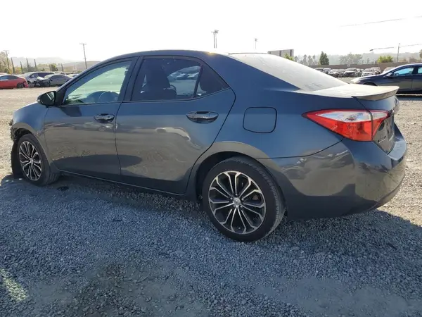 5YFBURHE2GP493018 2016 TOYOTA COROLLA - Image 2