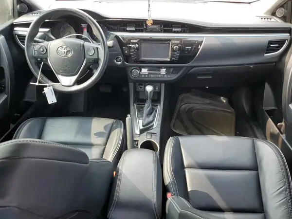 5YFBURHE2GP493942 2016 TOYOTA COROLLA - Image 8
