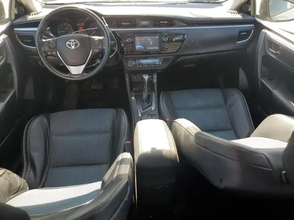 5YFBURHE2GP495271 2016 TOYOTA COROLLA - Image 8