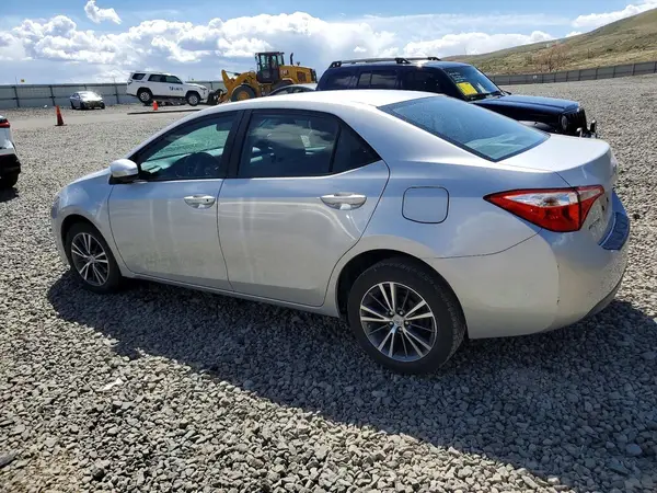 5YFBURHE2GP498820 2016 TOYOTA COROLLA - Image 2