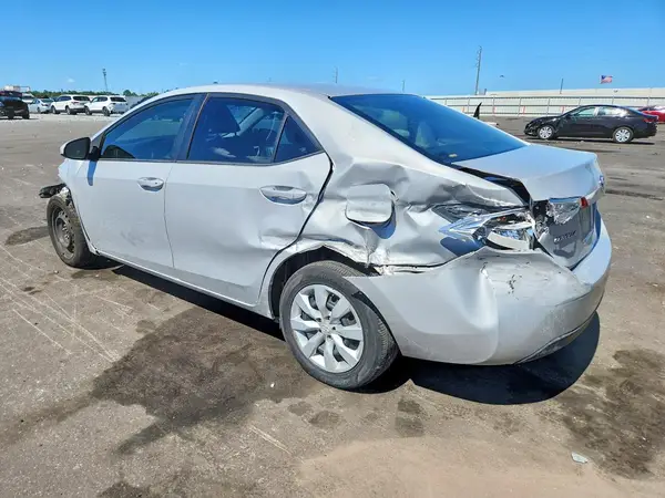 5YFBURHE2GP500016 2016 TOYOTA COROLLA - Image 2