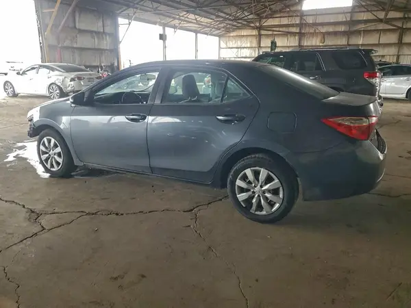 5YFBURHE2GP500047 2016 TOYOTA COROLLA - Image 2