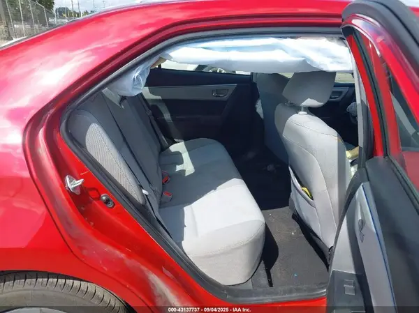 5YFBURHE2GP502803 2016 TOYOTA COROLLA - Image 8