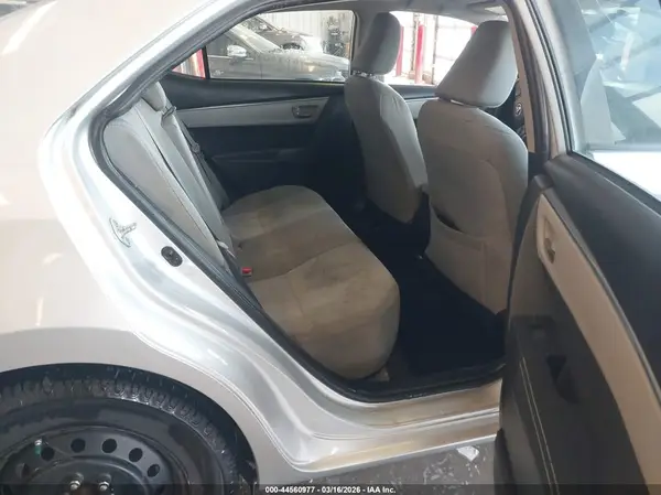 5YFBURHE2GP509010 2016 TOYOTA COROLLA - Image 8