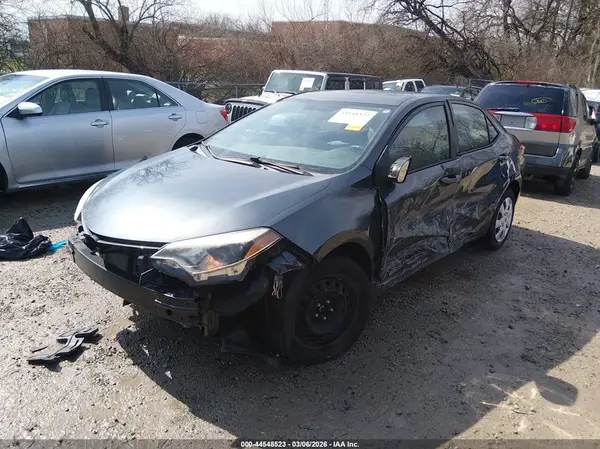 5YFBURHE2GP510030 2016 TOYOTA COROLLA - Image 2