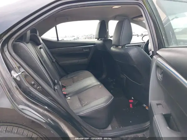 5YFBURHE2GP510870 2016 TOYOTA COROLLA - Image 8