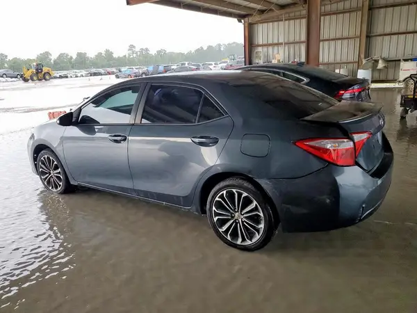 5YFBURHE2GP515020 2016 TOYOTA COROLLA - Image 2