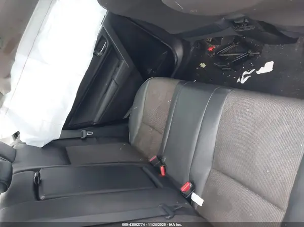 5YFBURHE2GP522646 2016 TOYOTA COROLLA - Image 8