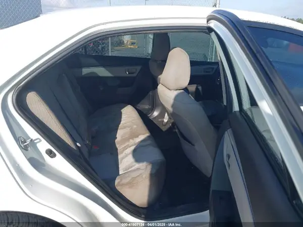 5YFBURHE2GP523053 2016 TOYOTA COROLLA - Image 8