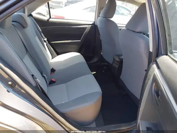 5YFBURHE2GP523263 2016 TOYOTA COROLLA - Image 8