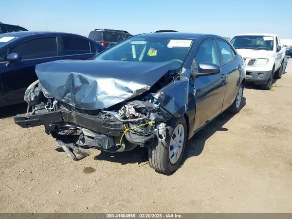 5YFBURHE2GP523490 2016 TOYOTA COROLLA - Image 2