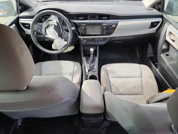 5YFBURHE2GP525272 2016 TOYOTA COROLLA - Image 8