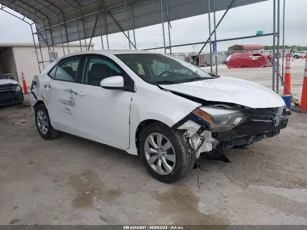5YFBURHE2GP525739 2016 TOYOTA COROLLA - Image 1