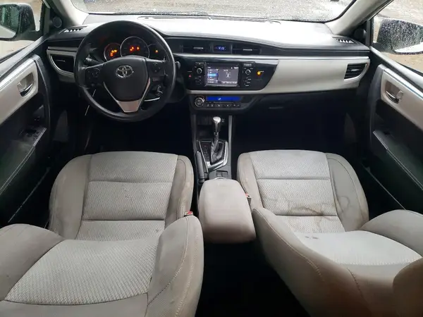 5YFBURHE2GP531573 2016 TOYOTA COROLLA - Image 8