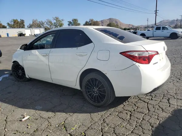 5YFBURHE2GP532724 2016 TOYOTA COROLLA - Image 2